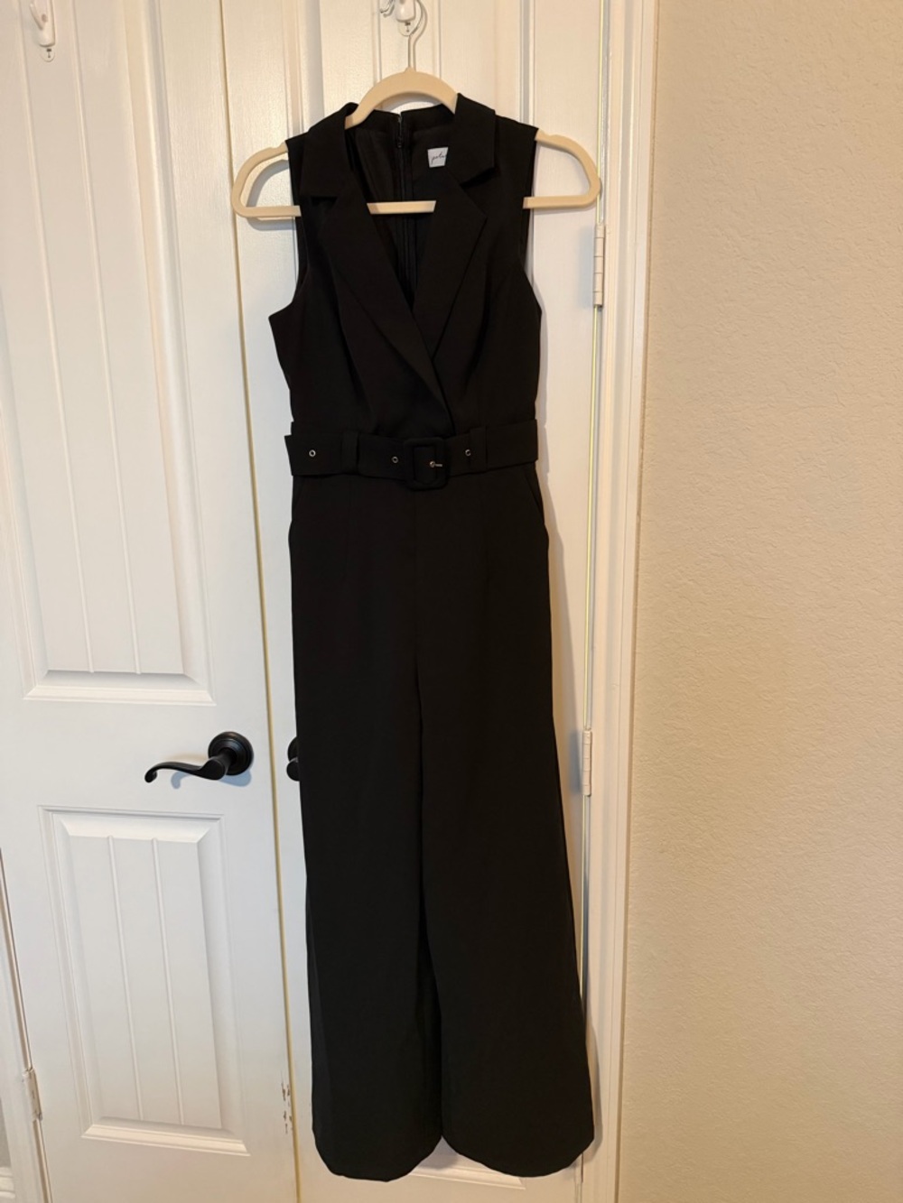 Petal & Pup Sienna Black Sleeveless Belted Wide-Leg Jumpsuit - Picture 2 of 6